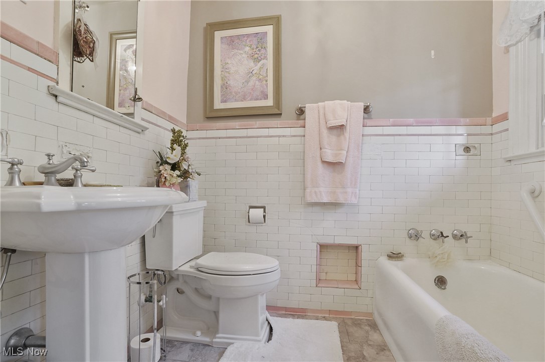 Silver Lake Estates - Residential