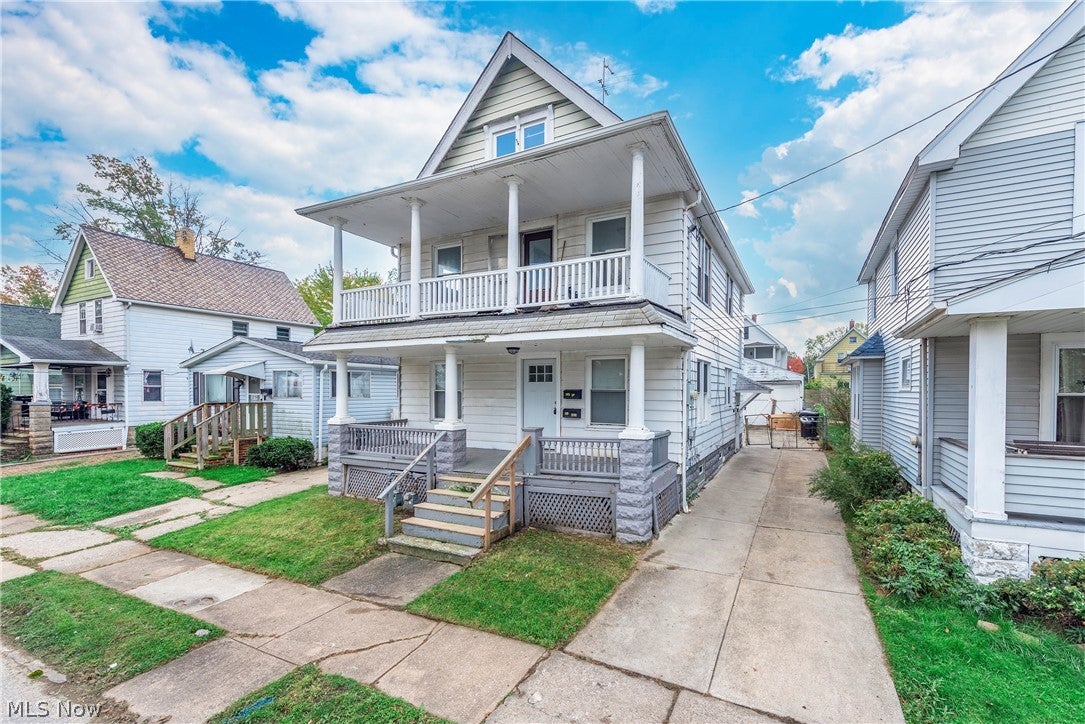 3105 Roanoke Avenue