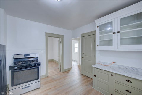Tiny photo for 3105 Roanoke Avenue, Cleveland, OH 44109 (MLS # 5255674)
