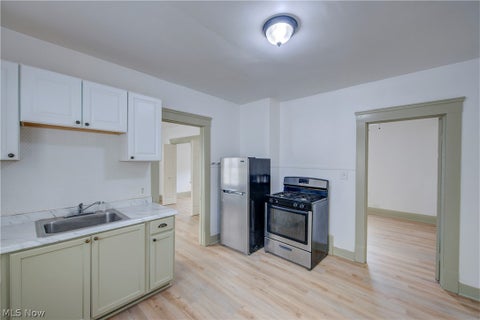 Tiny photo for 3105 Roanoke Avenue, Cleveland, OH 44109 (MLS # 5255674)