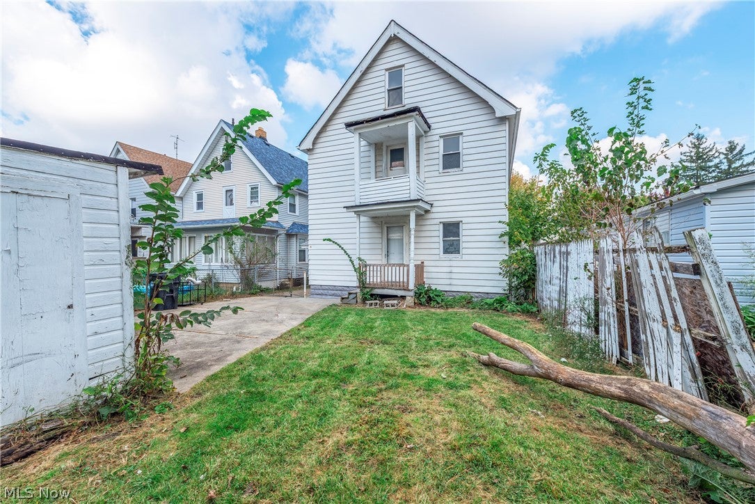 3105 Roanoke Avenue