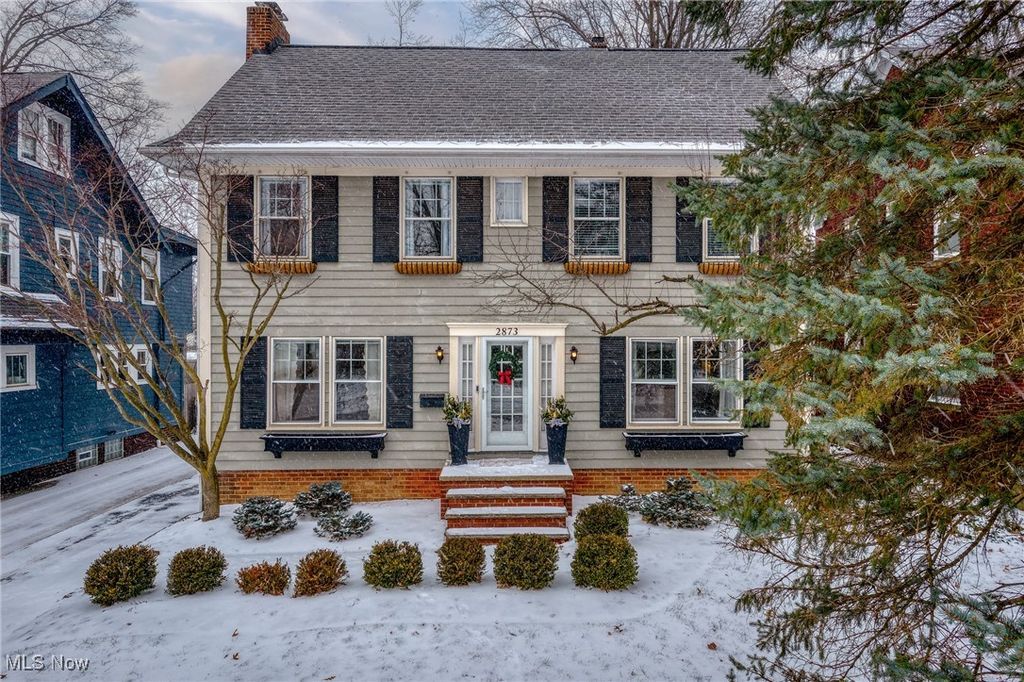 Photo of 2873 Scarborough Road, Cleveland Heights, OH 44118 (MLS # 5178760)