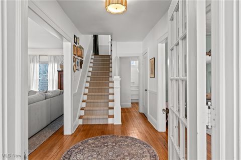 Tiny photo for 2873 Scarborough Road, Cleveland Heights, OH 44118 (MLS # 5178760)