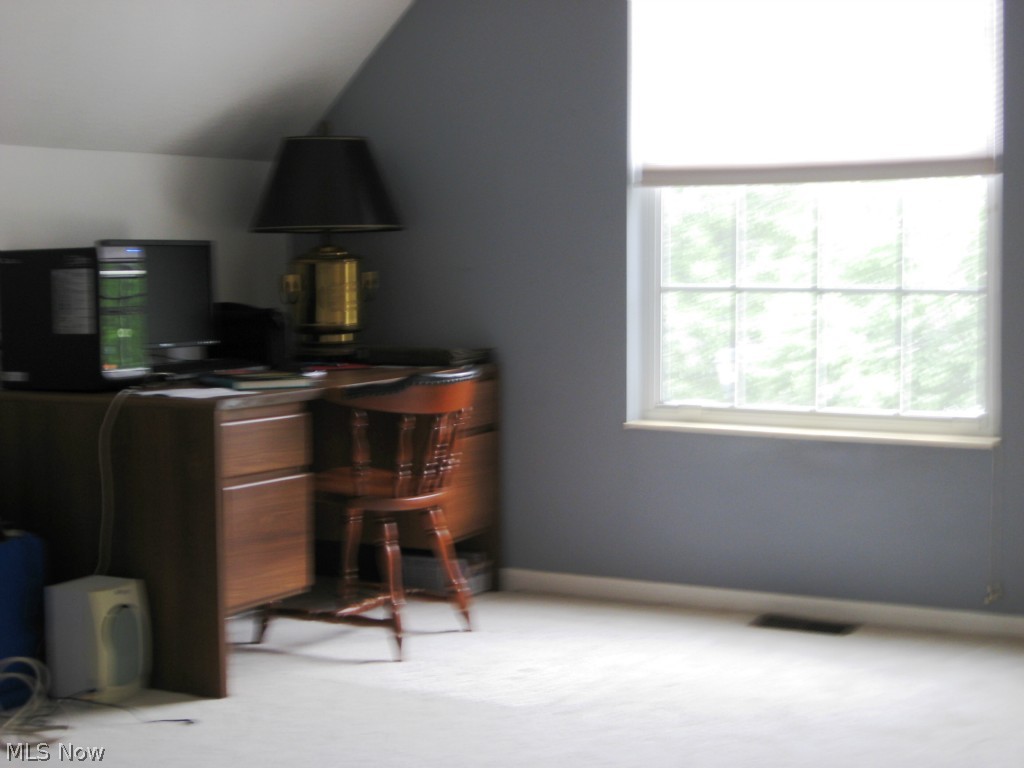 Village Condo/Settlers - Residential