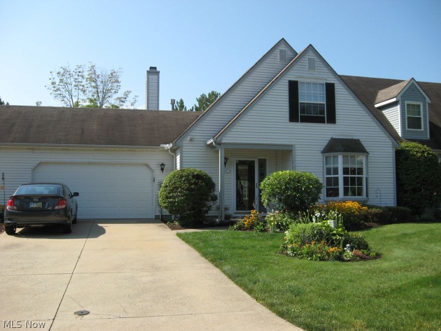 WOW! Major renovation March, 2015 includes Kitchen cabinets and countertops, flooring throughout, painting and electrical fixtures.  Work just completed.  Charming residence in Settlers Village.  Feels like a single family home with landscaping outside the front windows.  Open floor plan.  Large, eat-in kitchen, dining room area and great room with wet-bar and wood-burning fireplace.  Two large bedrooms with vaulted ceilings.  Master bedroom has full, wall closet (lots of closet space).  Bathroom has garden tub and separate shower plus skylight.  Large garage has additional storage space and pull down attic storage.  The garage has: workbench, 2nd refrigerator, utility tub, drain, electricity, hot and cold water and ventless gas heater for year around use.  Slider off great room leads to patio.  Unit backs up to single family, residential homes.  Association has party room.  Just moments down the street is Mall for your shopping needs.  Wonderful city recreation complex.  Original owne