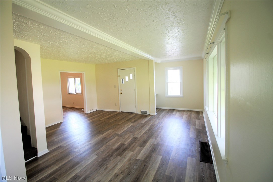 Big Falls - Residential Lease