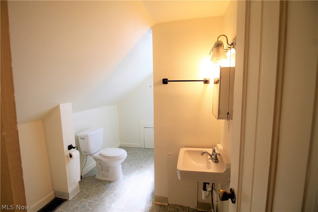 Big Falls - Residential Lease