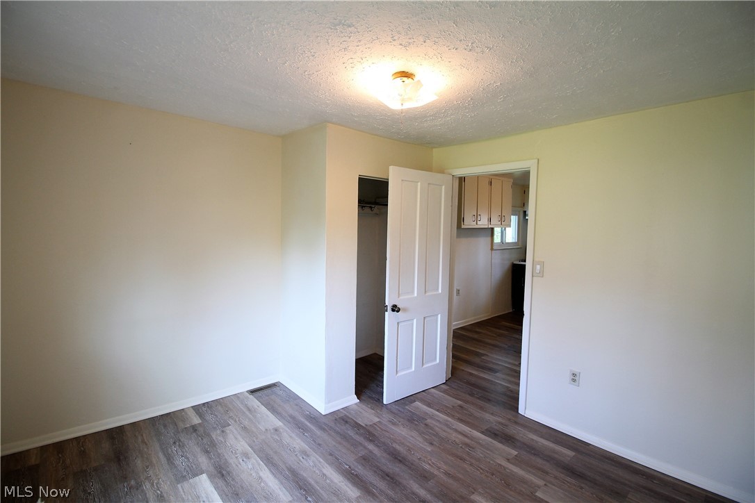 Big Falls - Residential Lease