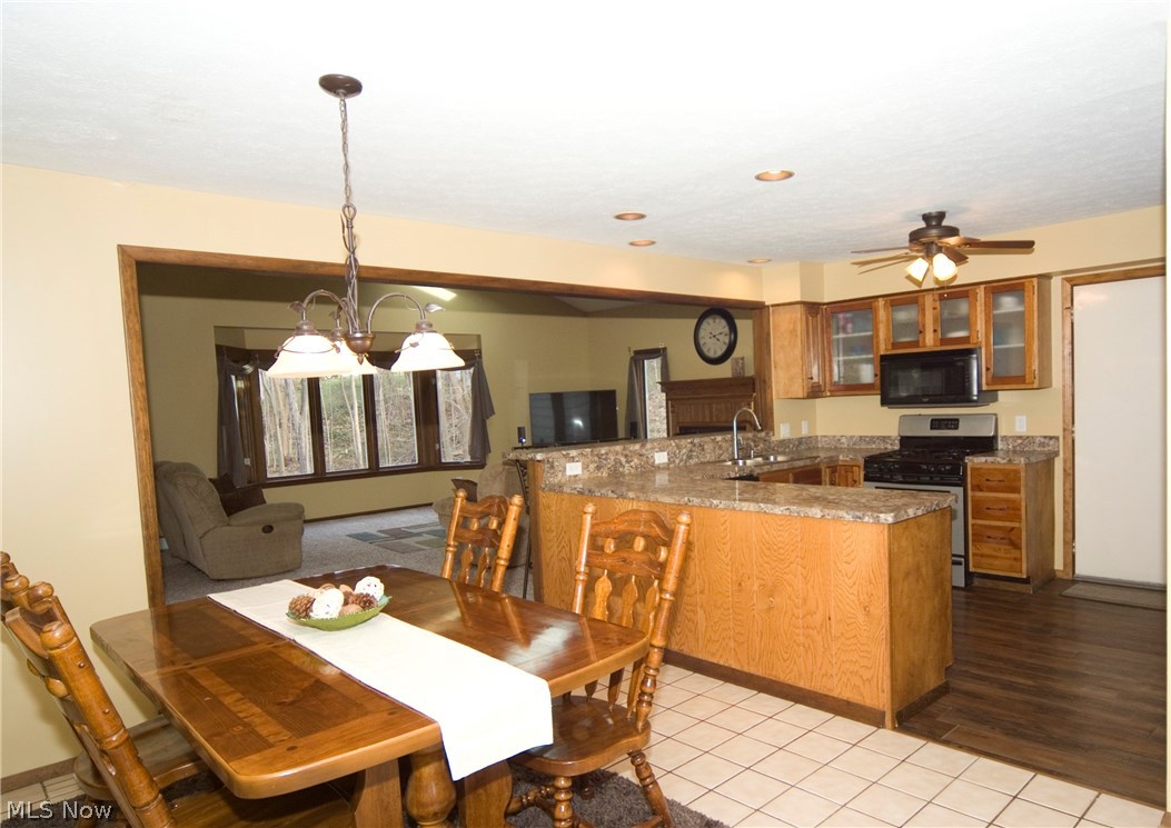 Little Mountain 05 - Residential