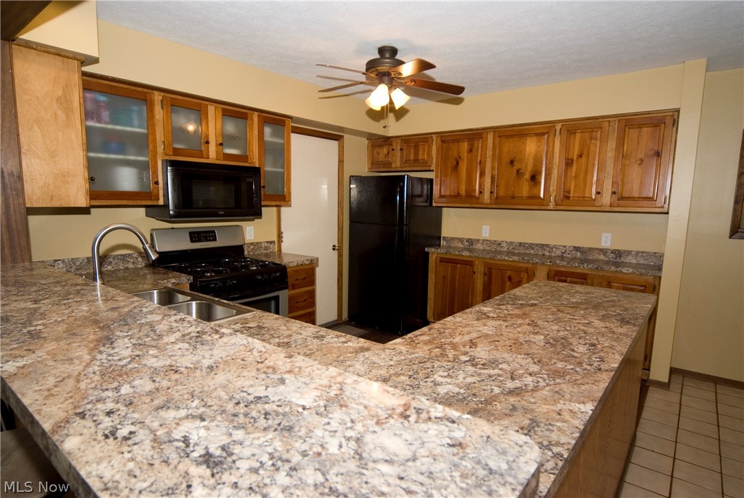 Little Mountain 05 - Residential