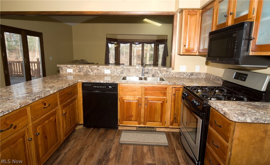 Little Mountain 05 - Residential