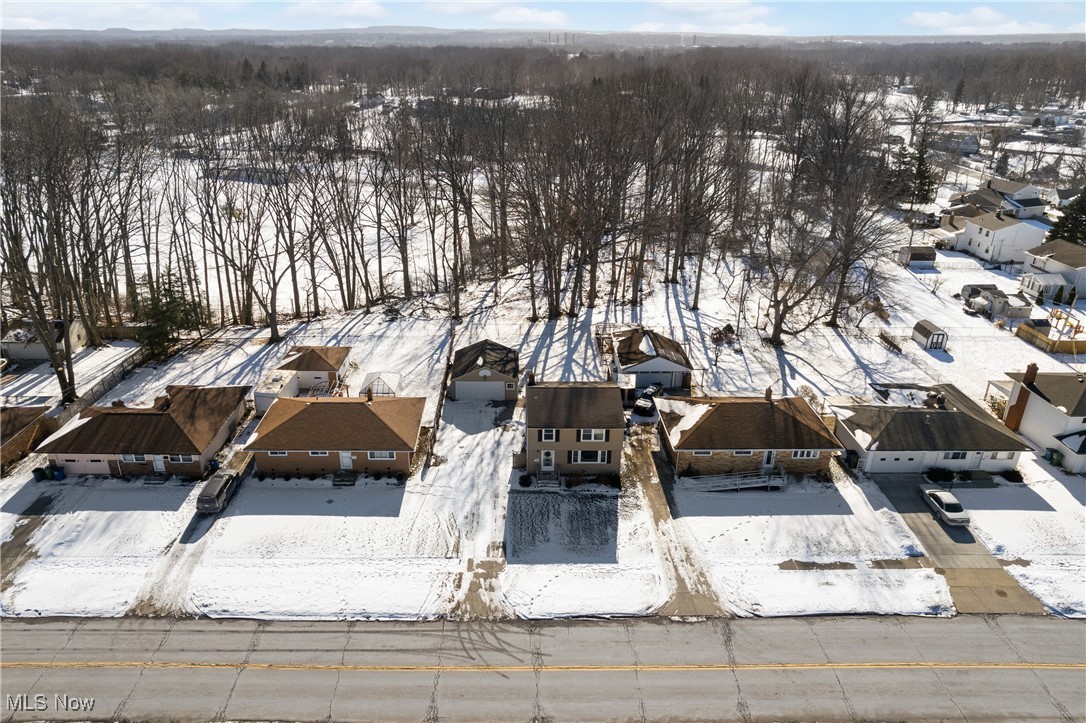 36072 Hillcrest Drive, Eastlake, Ohio image 34