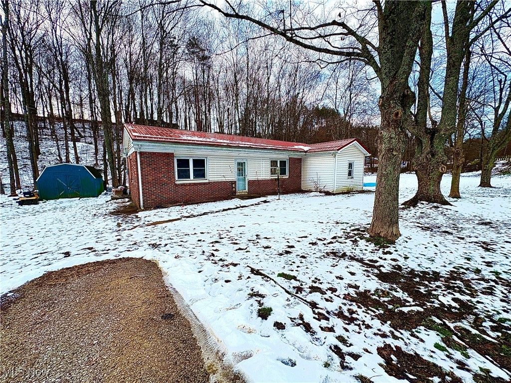 Photo of 4542 Bloomfield Road, Cambridge, OH 43725 (MLS # 5177722)