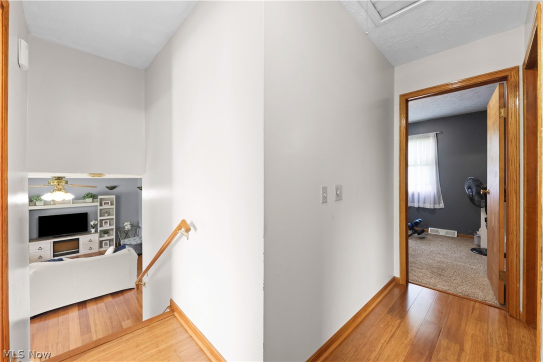 Laurel Ridge - Residential