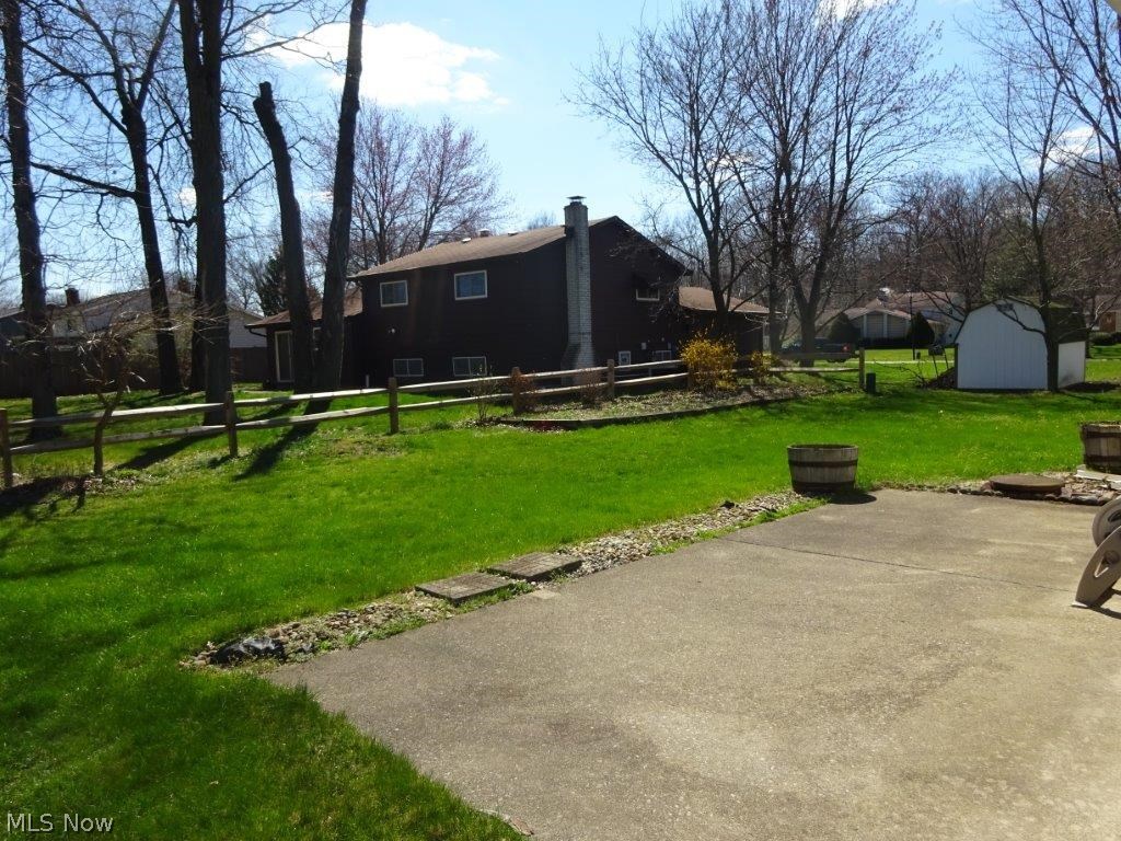 Ashwood Dev Cos Creekwood Sub - Residential