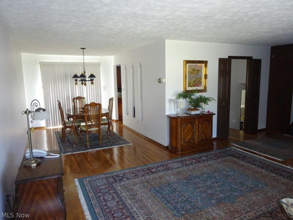 Ashwood Dev Cos Creekwood Sub - Residential