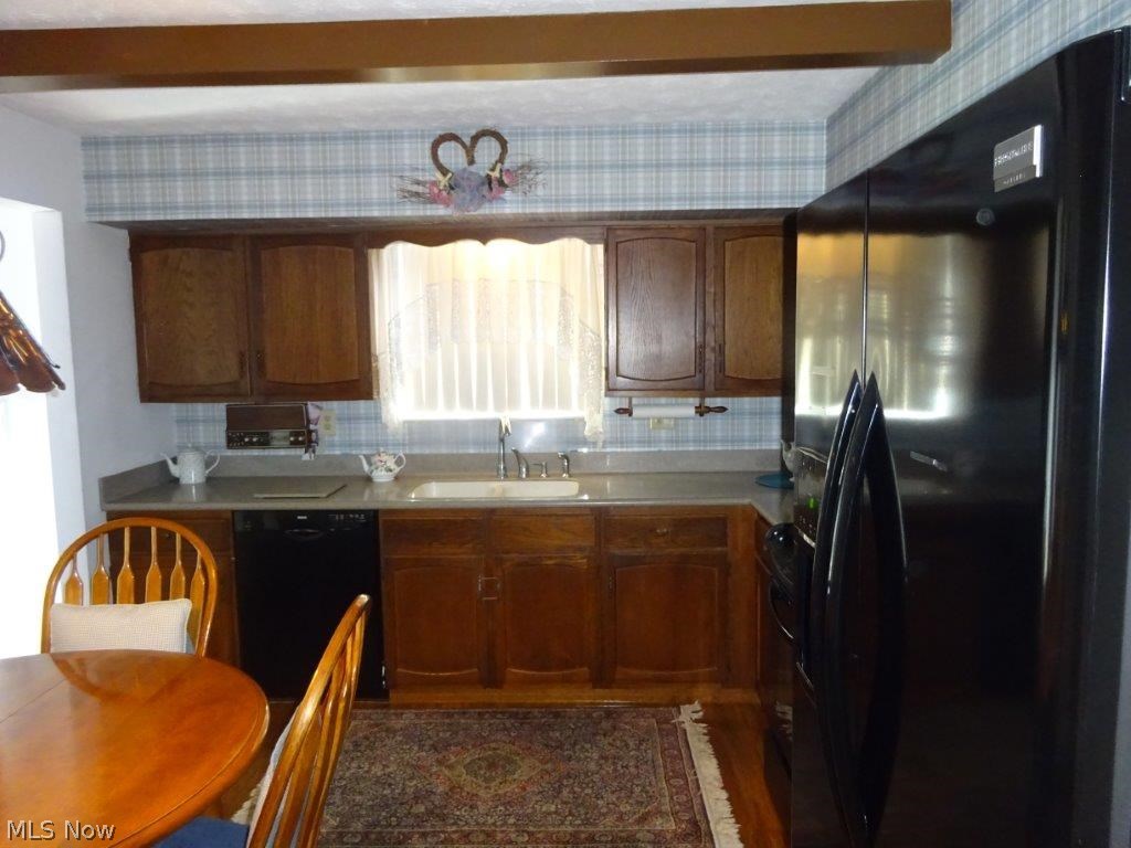 Ashwood Dev Cos Creekwood Sub - Residential