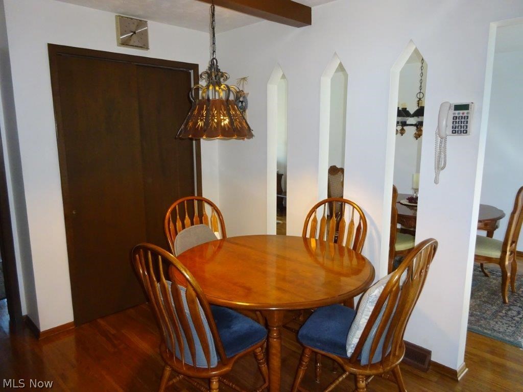 Ashwood Dev Cos Creekwood Sub - Residential