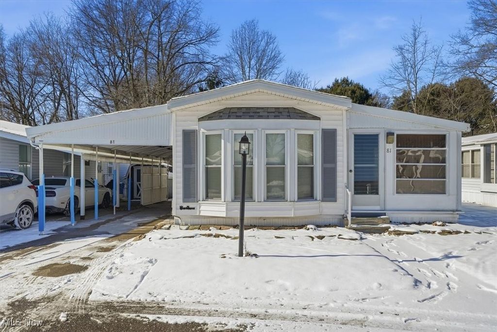 Photo of 81 Wilpark Drive, Akron, OH 44312 (MLS # 5183001)