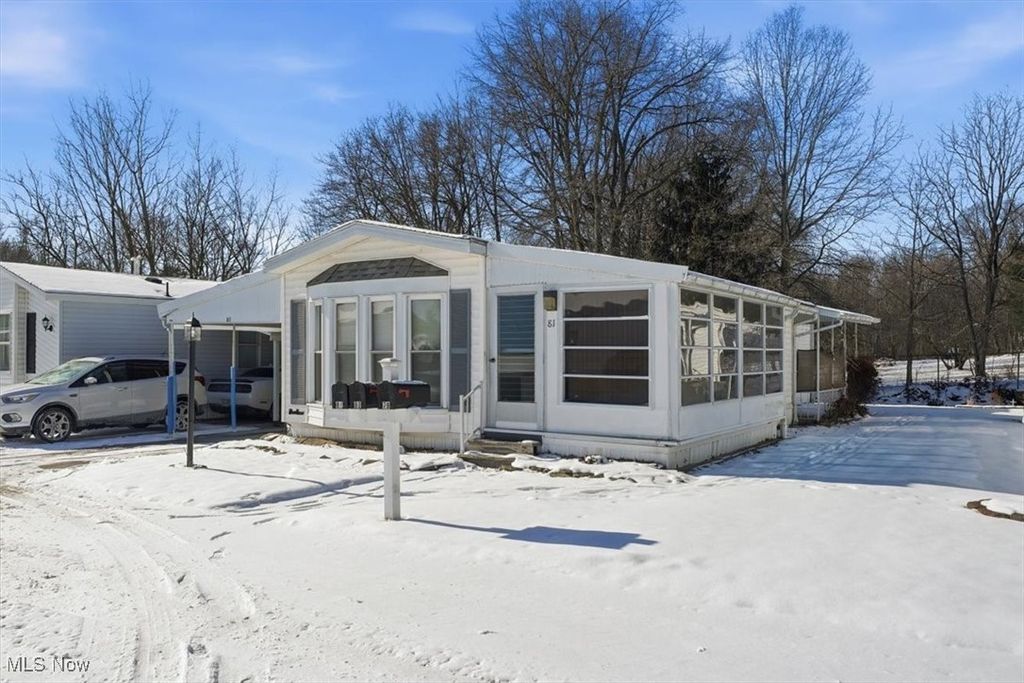 Photo of 81 Wilpark Drive, Akron, OH 44312 (MLS # 5183001)