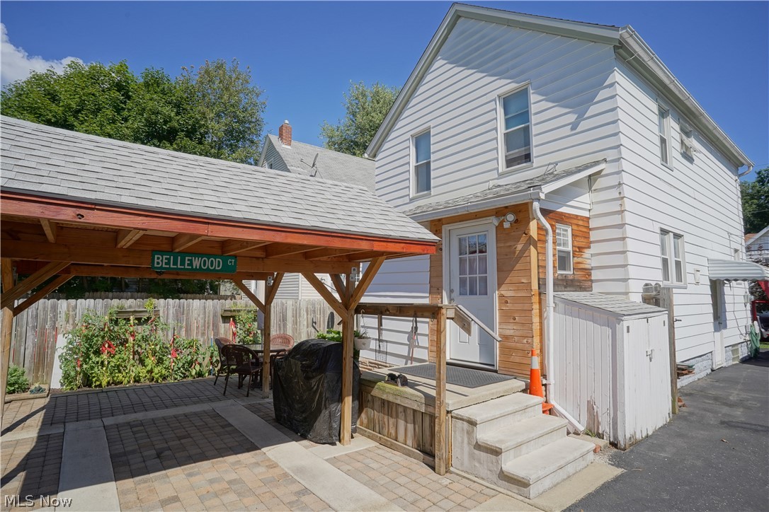 M A Wright - Residential