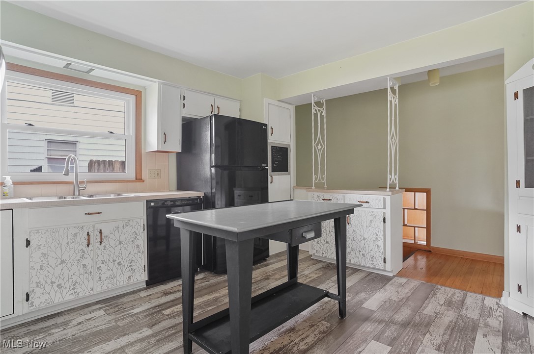 396 Sandhurst Road, Akron, Ohio image 12