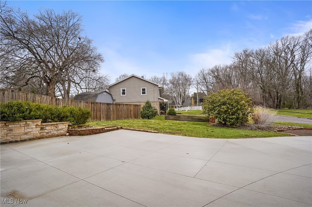 396 Sandhurst Road, Akron, Ohio image 4