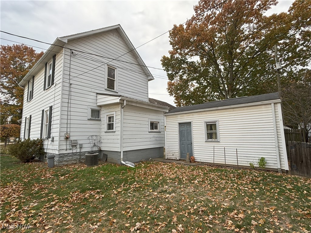 413 Fair Avenue, New Philadelphia, Ohio image 3