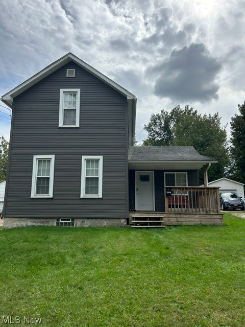 Welcome to 922 Munson St. This cozy 2 bedroom possibly 3 bedroom 1 1/5 bath home will not disappoint you. All new flooring, updated kitchen and bath. Freshly painted interior, ceiling fans in bedrooms . Office area on first floor. New vinyl siding, downspouts, front porch, exterior doors, and new roof on garage . Large fenced in back yard for those family cookouts. Private cut-de sac. This home will not disappoint you.
Close to public transportation, hospitals, and Akron University.