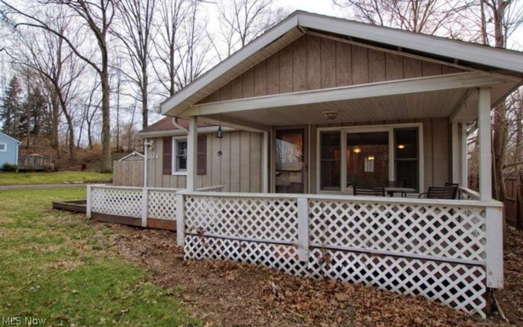 Photo of 864 Shadybrook Drive, Akron, OH 44312 (MLS # 5199464)