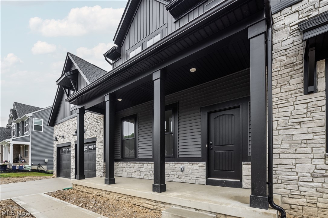 Ridgeline Chase - Residential