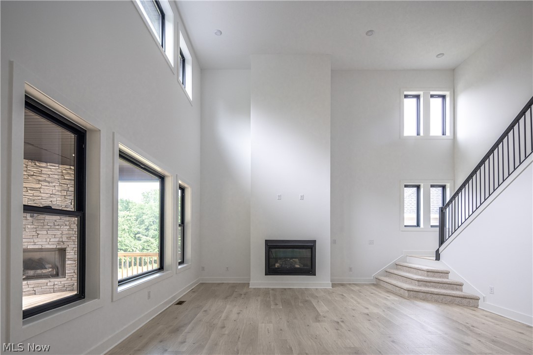 Ridgeline Chase - Residential