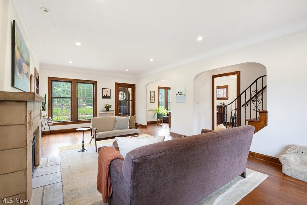 2644 Eaton Road