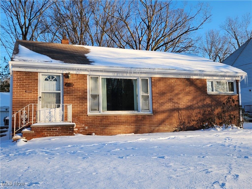 Photo of 4385 Greenway Road, South Euclid, OH 44121 (MLS # 5182815)