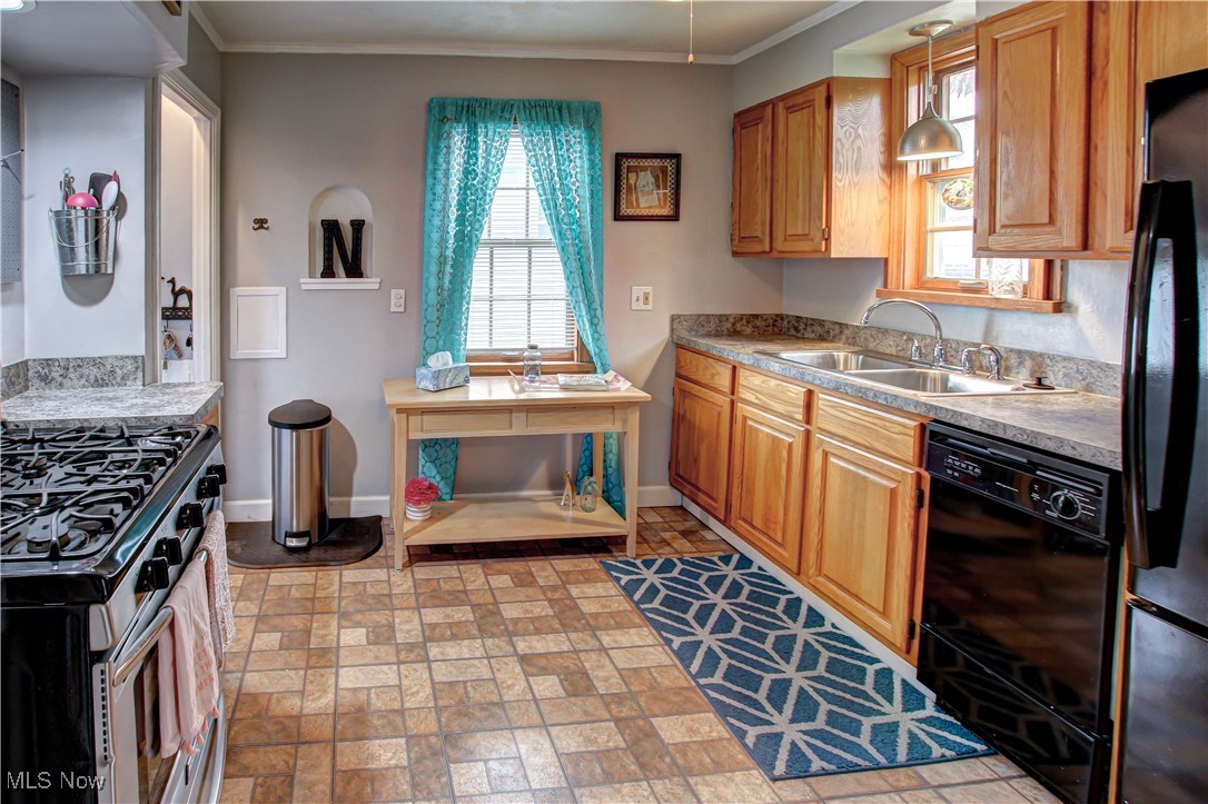 14408 Birchwood Avenue, Cleveland, Ohio image 8
