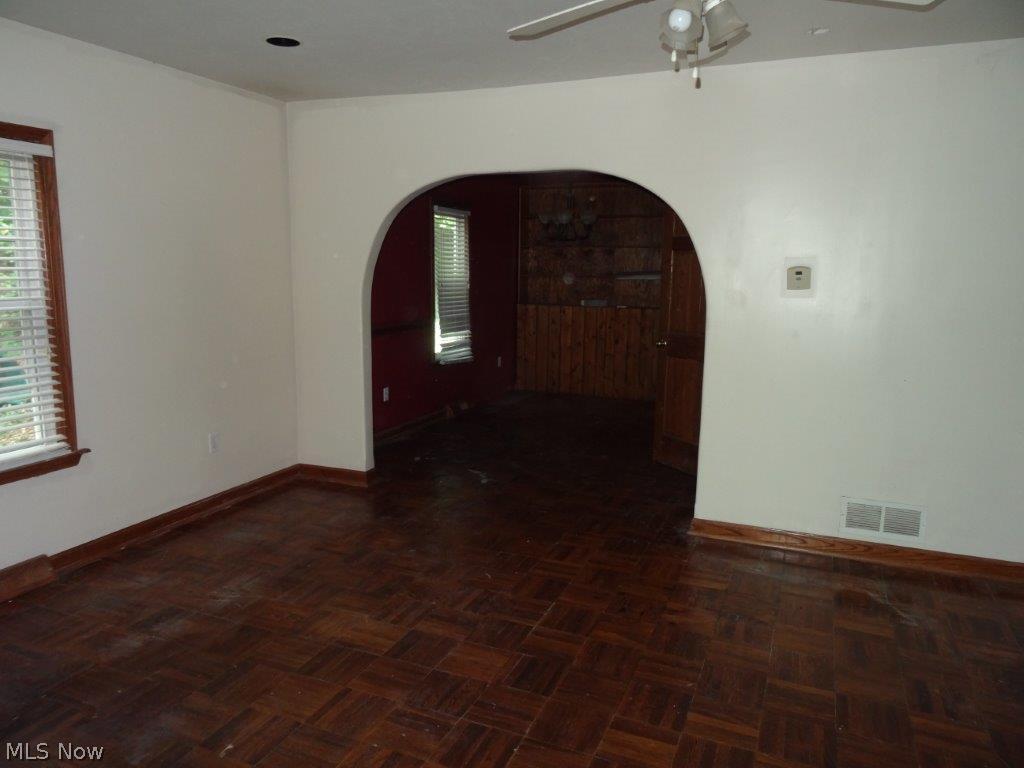 Crestcent Woods - Residential