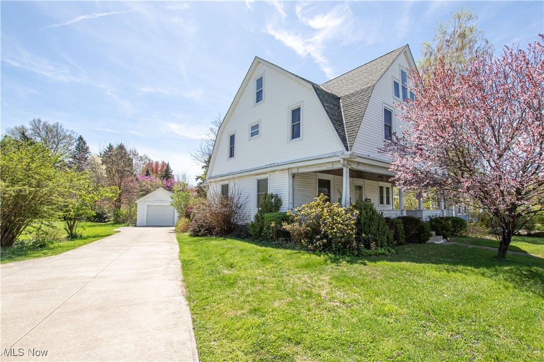 1032 Cleveland Avenue, Amherst, Ohio image 2