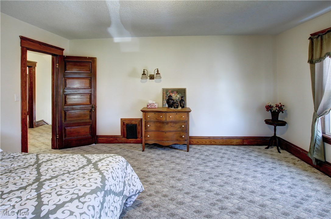 1032 Cleveland Avenue, Amherst, Ohio image 18