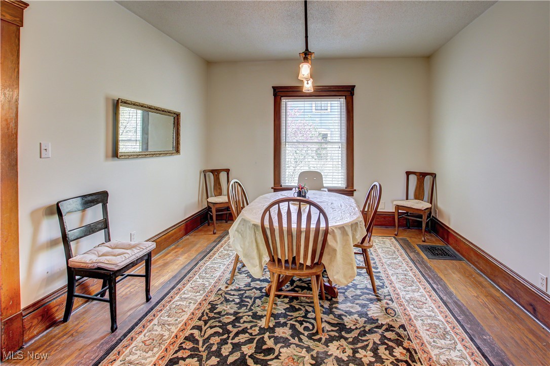 1032 Cleveland Avenue, Amherst, Ohio image 17