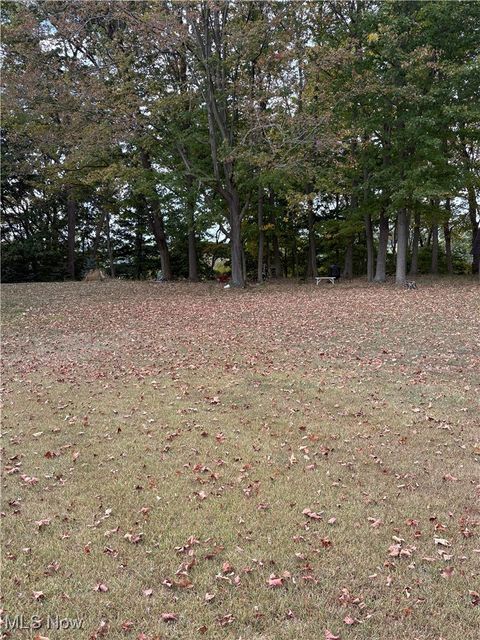 Vacant Land For Sale - 953 Shady Glen Rd Rd<br/> Hancock County, New Cumberland, WV 26047