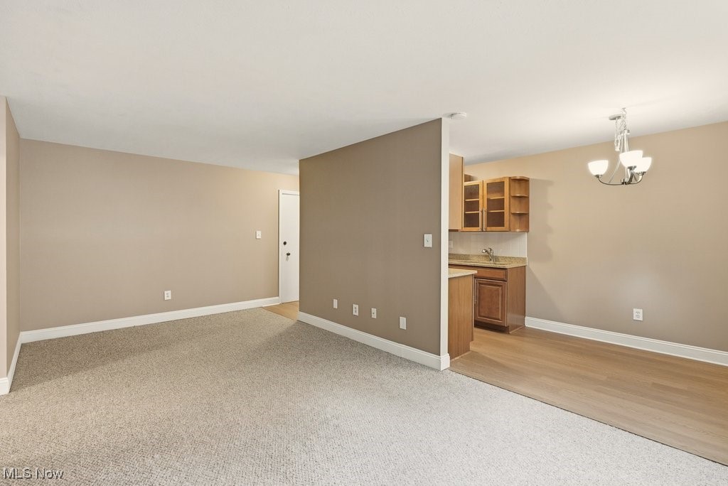 Nob Hill East Condo - Residential