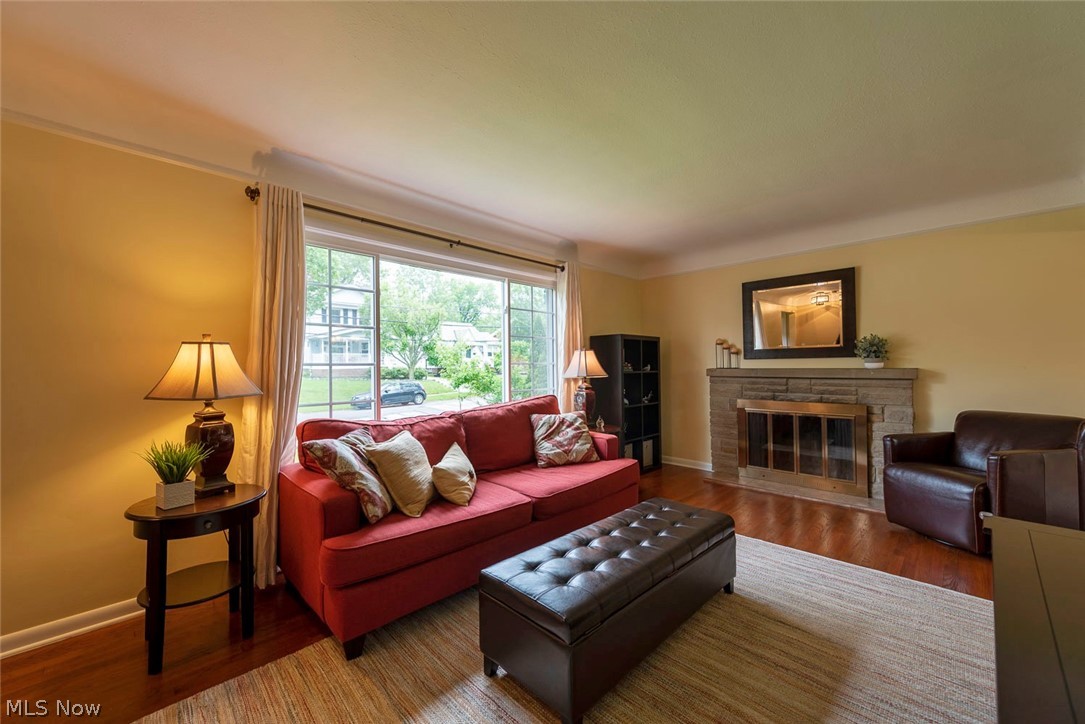 Mayfield-Hlnds - Residential