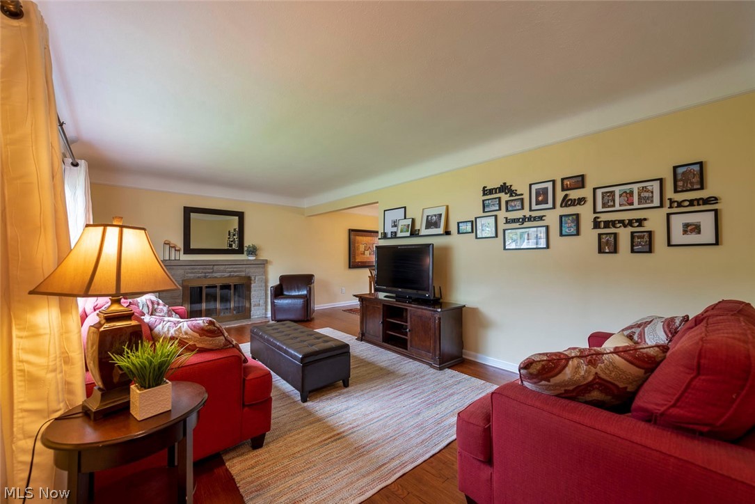 Mayfield-Hlnds - Residential