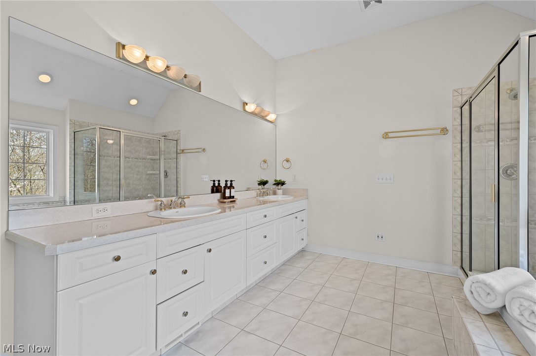 Chagrin Highlands - Residential