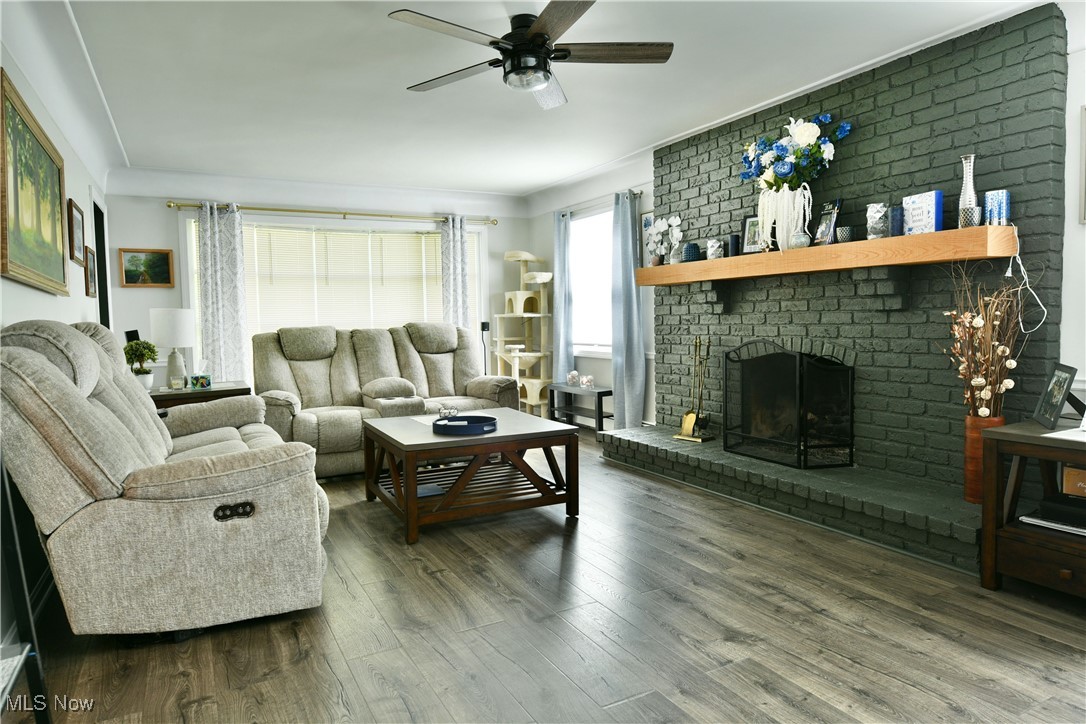 8676 Squirrel Hill Drive, Warren, Ohio image 9