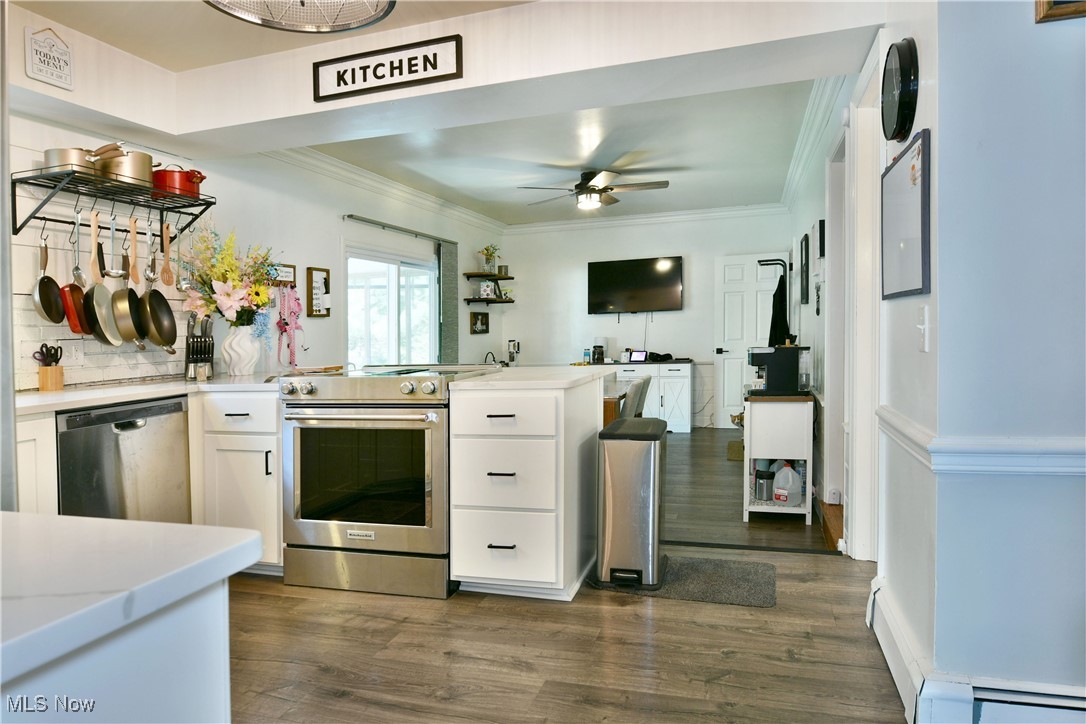8676 Squirrel Hill Drive, Warren, Ohio image 15