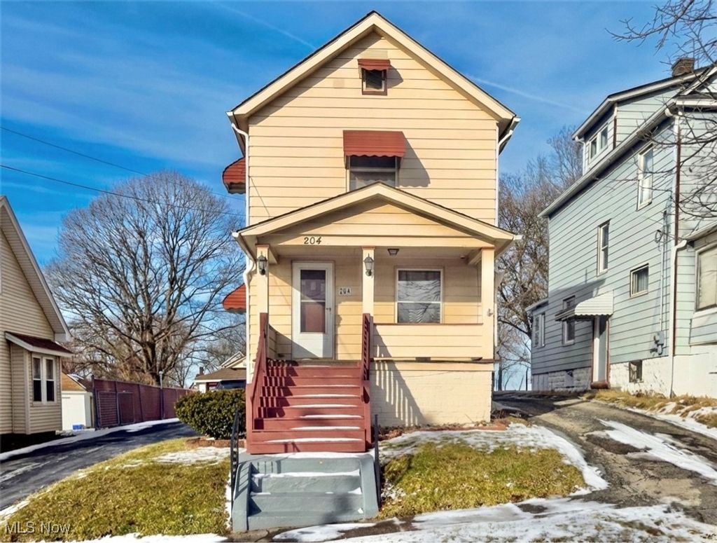 Photo of 204 Tremble Avenue, Campbell, OH 44405 (MLS # 5184523)