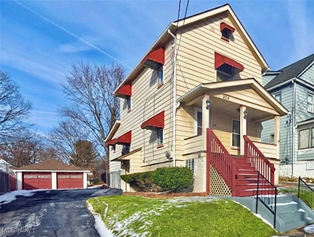 Photo of 204 Tremble Avenue, Campbell, OH 44405 (MLS # 5184523)