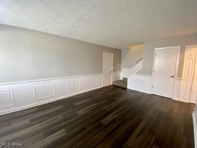 Kings Court Condo - Residential