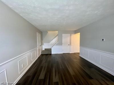 Kings Court Condo - Residential